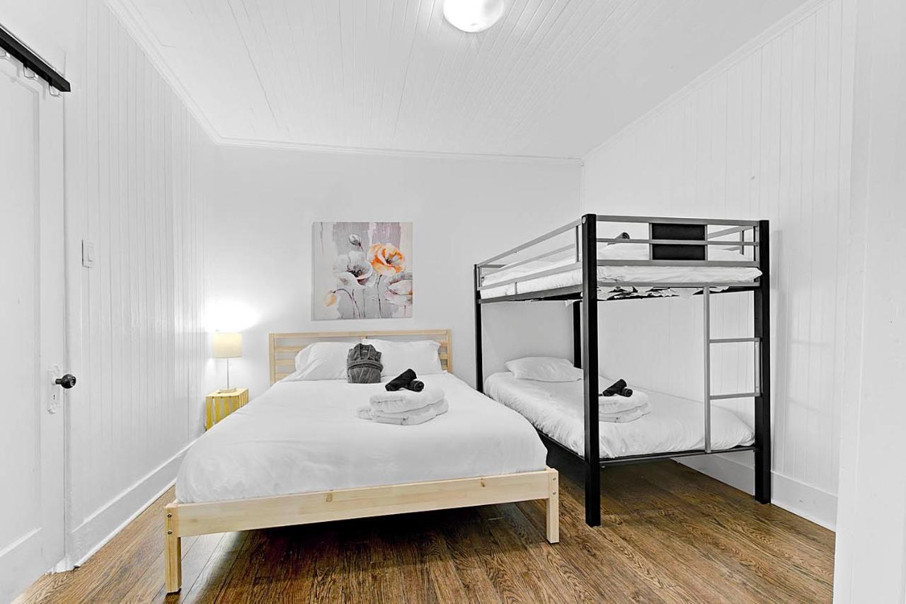 Les Appartements Du 790 Квебек Экстерьер фото